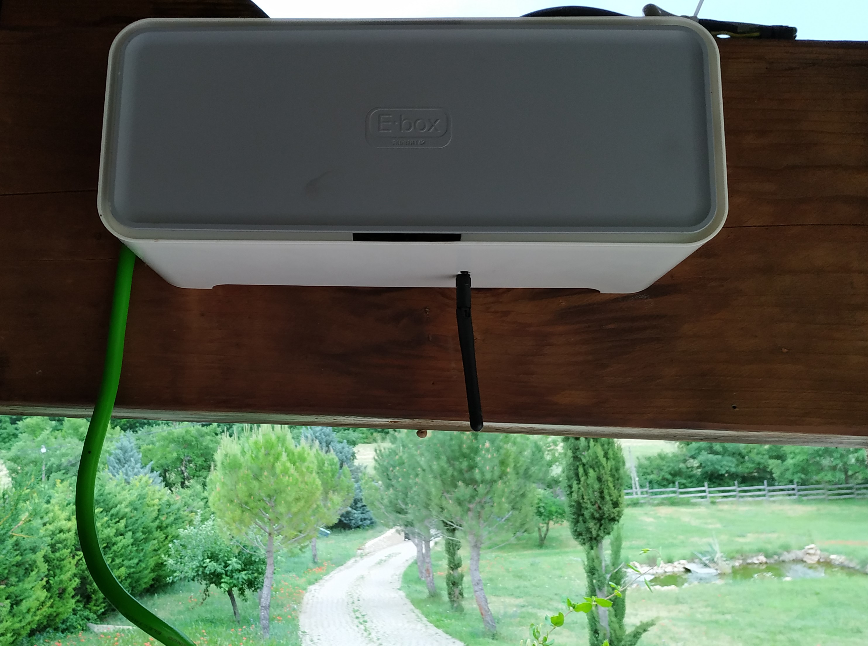 Boitier Recharge voiture électrique MySensors : REcharge Classique et Solaire